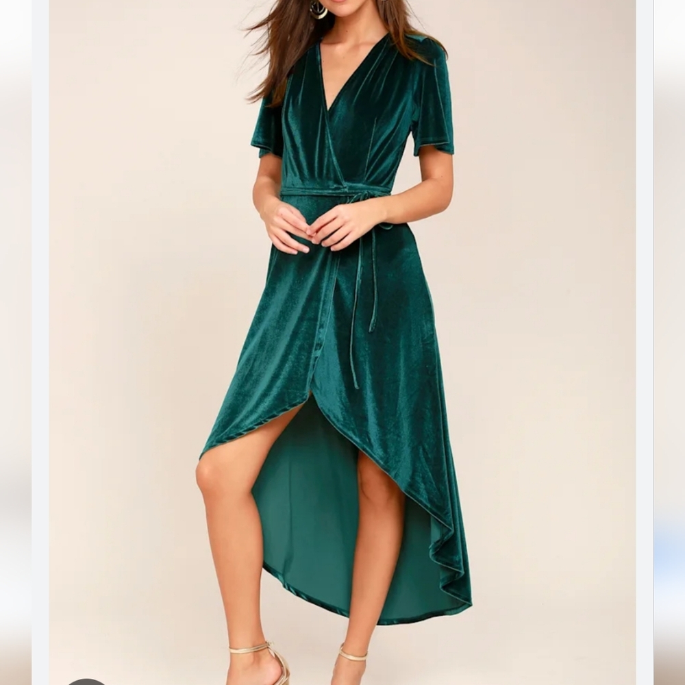 Lulu's Green Velvet Wrap Dress Size M